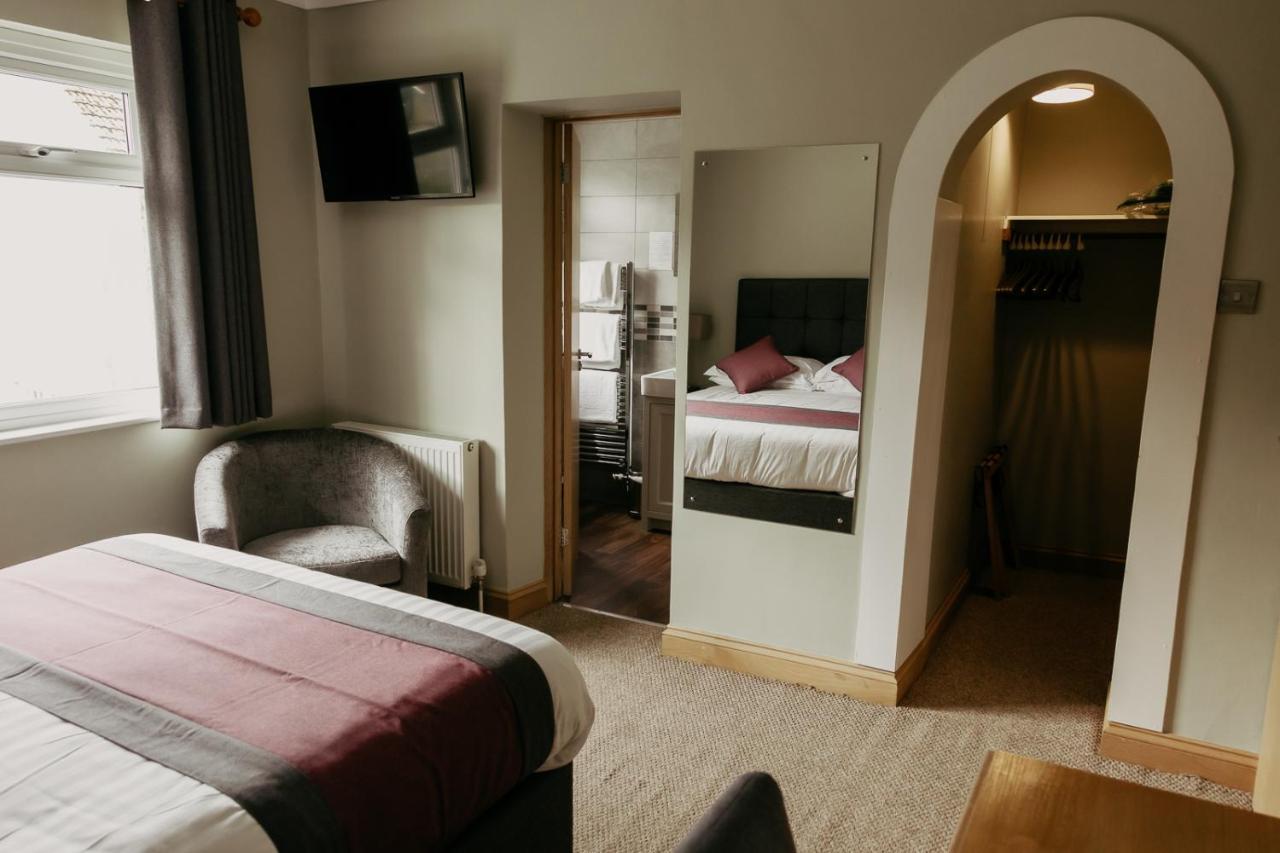 St. Davids Cross Hotel Buitenkant foto