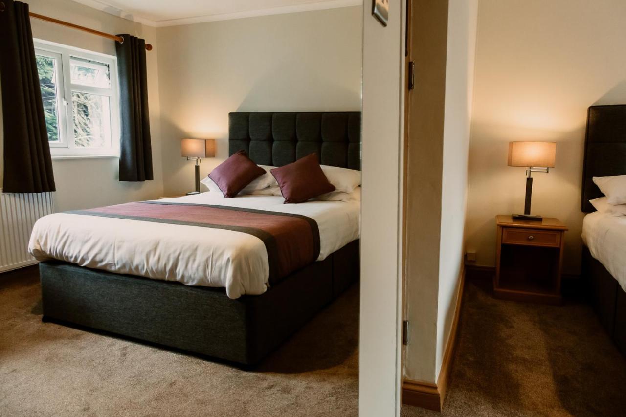 St. Davids Cross Hotel Buitenkant foto