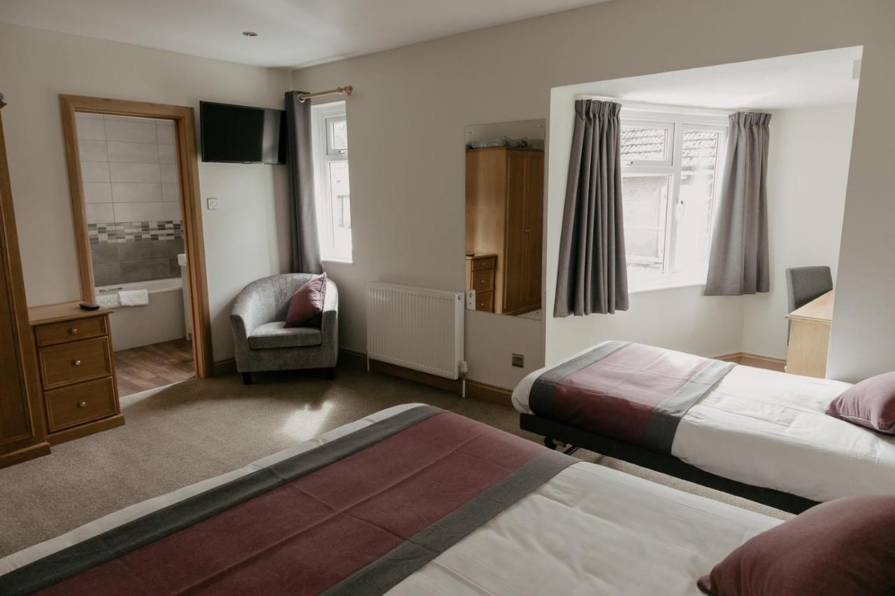 St. Davids Cross Hotel Buitenkant foto
