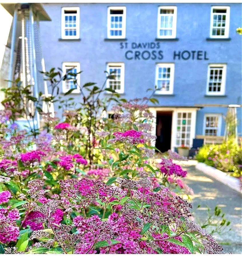 St. Davids Cross Hotel Buitenkant foto