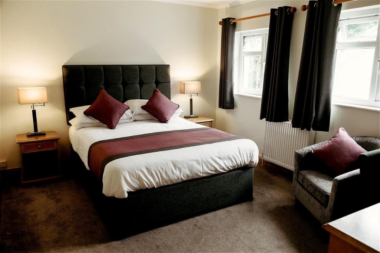St. Davids Cross Hotel Buitenkant foto