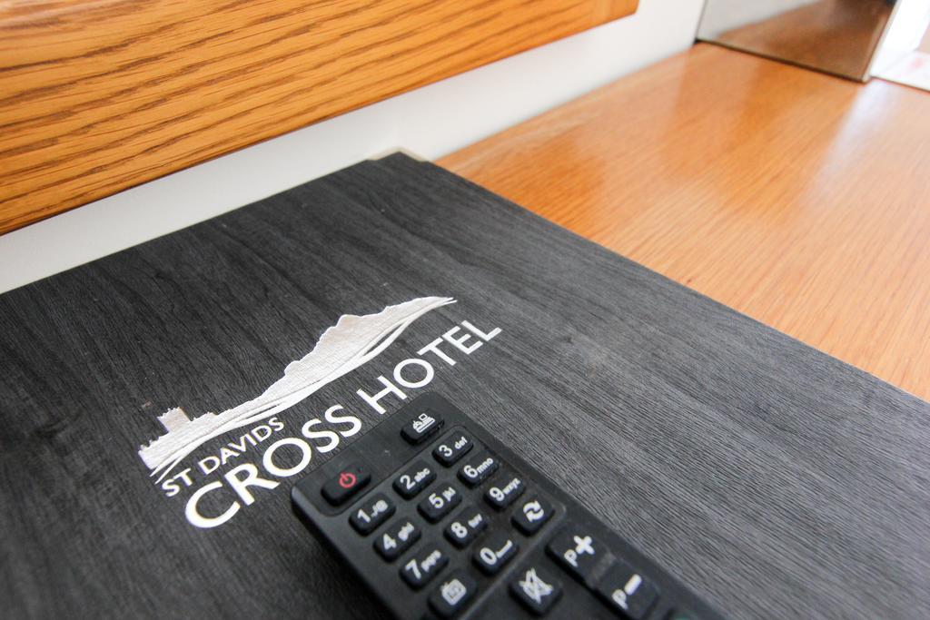 St. Davids Cross Hotel Buitenkant foto